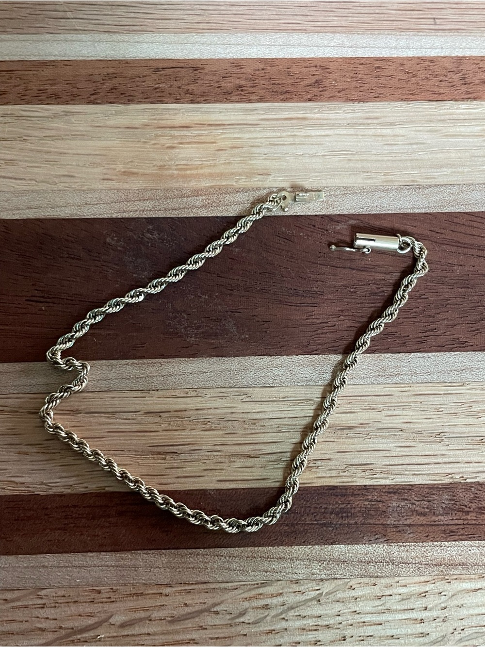 8” solid Stamped 14KT Gold Rope Chain Bracelet double clasp.4.37 grams - Picture 7 of 10